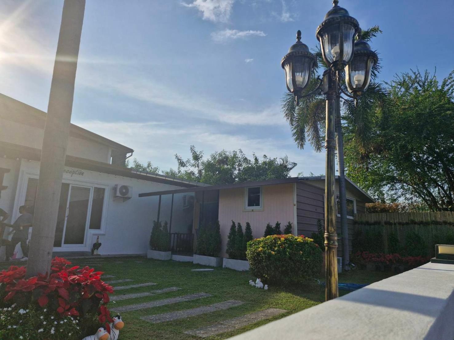 4 Palms Resort Bang Sare Exterior foto
