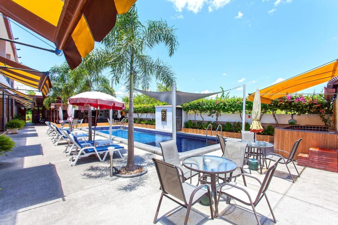 4 Palms Resort Bang Sare Exterior foto